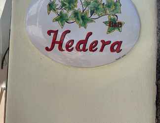 Exterior 2 Hedera