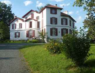 Exterior 2 Domaine Abartiague B&B