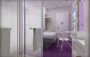 Toilet Kamar 4 YOTEL Istanbul Airport LANDSIDE, City Entrance