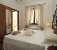 Bilik Tidur 7 Villa Tresino Flats Santa Maria di Castellabate