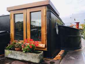 Exterior 4 Houseboat Tante Piet