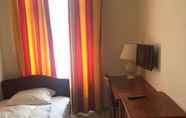 Kamar Tidur 2 Hotel-Events Adlerpalast