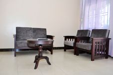 Lobi Antique Apartments