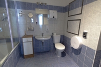 Phòng tắm bên trong Hostel and Apartment Blue88