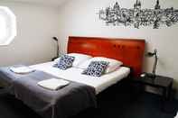 Kamar Tidur Hostel and Apartment Blue88