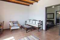 Common Space Traditional Apartments Madares