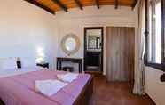 Bedroom 5 Traditional Apartments Madares