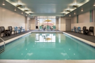 Swimming Pool Home2 Suites by Hilton Dayton/Beavercreek