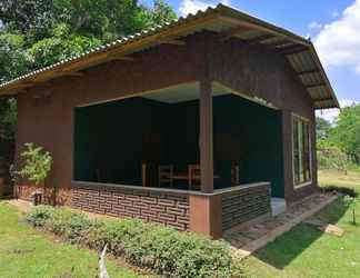 Exterior 2 Silent Bungalow River Side