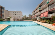 Hồ bơi 2 Oasis Be my Guest Castelldefels