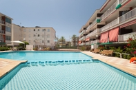Hồ bơi Oasis Be my Guest Castelldefels