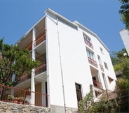 Exterior 2 Apartment Mersi