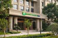 Exterior Holiday Inn Express Hangzhou Xixi Tourism Zone, an IHG Hotel