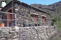 Exterior Refugio Arrabales de la Alpujarra - Hostel