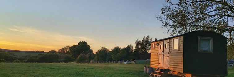 Exterior Park Farm Glamping