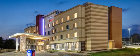 Bangunan 4 Fairfield Inn & Suites by Marriott Lake Geneva