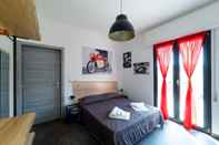 Bedroom Italian Piston House