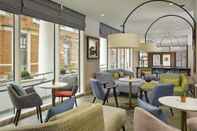 Bar, Cafe and Lounge Citadines Islington London