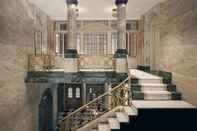 Lobby Stock Exchange Hotel