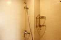 Toilet Kamar Classic 2BR Apartment At Gateway Pasteur near Exit Toll