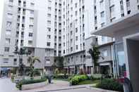 Exterior Clean 2BR Green Bay Apartment near Baywalk Mall Pluit