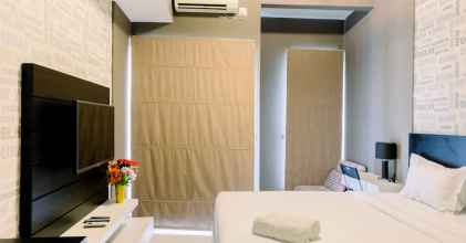 Bedroom 4 Comfy Studio Apartment @ Skylounge Tamansari