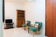 Ruang untuk Umum Homey & Vintage 2BR @ Sudirman Park Apartment