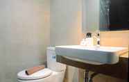 In-room Bathroom 5 Spacious Studio Menteng Park Apartment