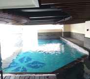 Swimming Pool 5 Strategic Studio Apartment at Tamansari La Grande near BIP