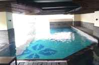 Swimming Pool Strategic Studio Apartment at Tamansari La Grande near BIP