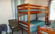 Kamar Tidur 5 Mountain_roots_lodging