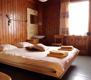 Bedroom 6 Hôtel de Torgon