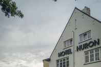 ภายนอกอาคาร Hotel Huron