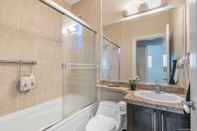 In-room Bathroom Bright 2 BR Private Suite by Elevate Rooms