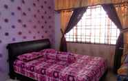 Bedroom 2 Zaida Homestay Changlun