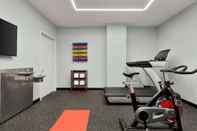 Fitness Center Wingate by Wyndham Bronx/Haven Park