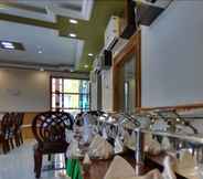 Restaurant 3 Wildflower Villa Resort Pahalgam