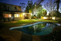 Swimming Pool Oudtshoorn Homestay Accommodation