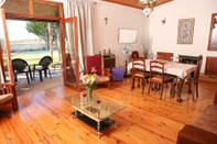 Common Space Oudtshoorn Homestay Accommodation
