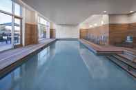 Swimming Pool Homewood Suites by Hilton Boston Woburn