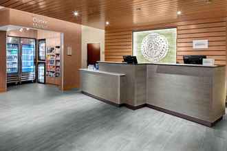 Lobi 4 Fairfield Inn & Suites by Marriott Queensbury Glens Falls/Lake George Area