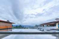 Swimming Pool Yangshuo Xingping Misty Wonderland Hotel