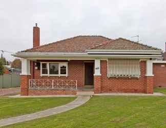 Luar Bangunan 2 Red Brick Beauty - Central Cottage