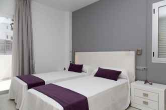 Bedroom 4 Apartaments Proa Es Pujols - Adults Only