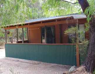 Exterior 2 Gracetown Caravan Park