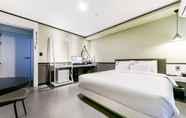 Kamar Tidur 5 Hotel Box