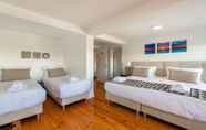 Bedroom 3 Estoril Budget & Spa