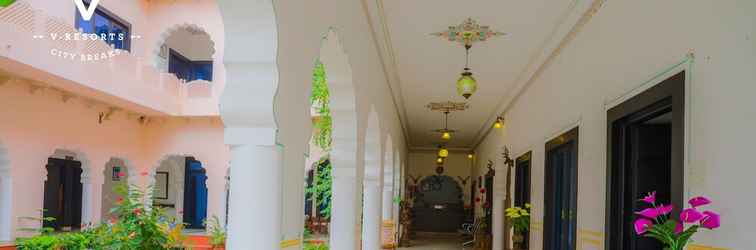 Lobby Hotel Kiran Vila Palace