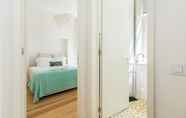Bedroom 3 Gonzalo's Guest Apartments - Luxury Baixa