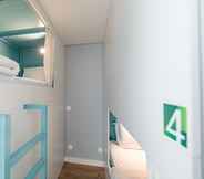 Phòng ngủ 6 Ilha Hostel & Suites